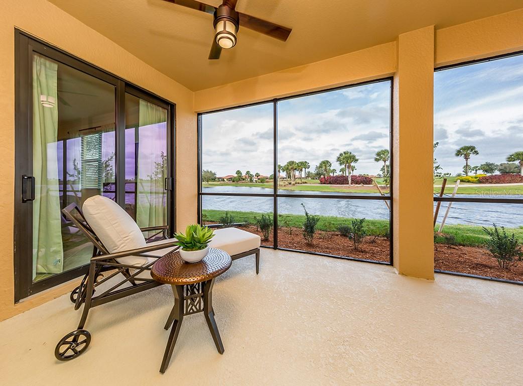 10792 TARFLOWER DR #102