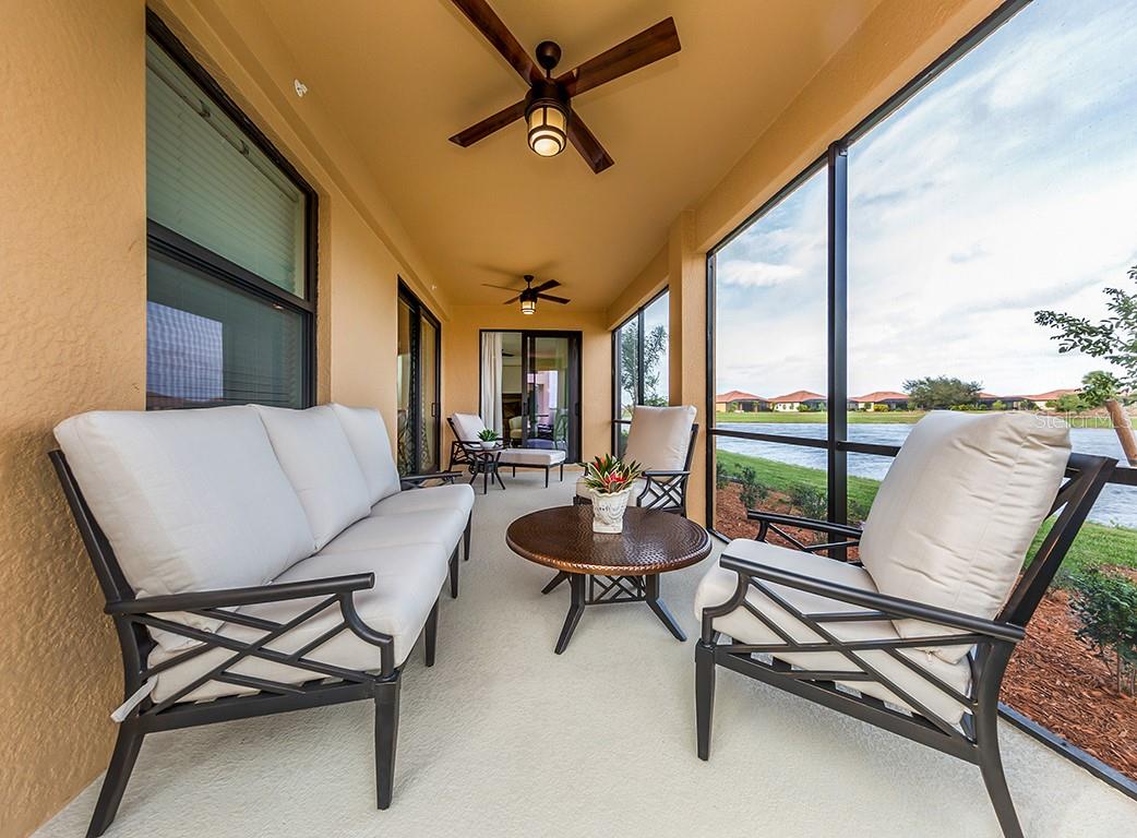 10792 TARFLOWER DR #102