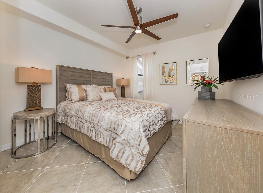 10792 TARFLOWER DR #102