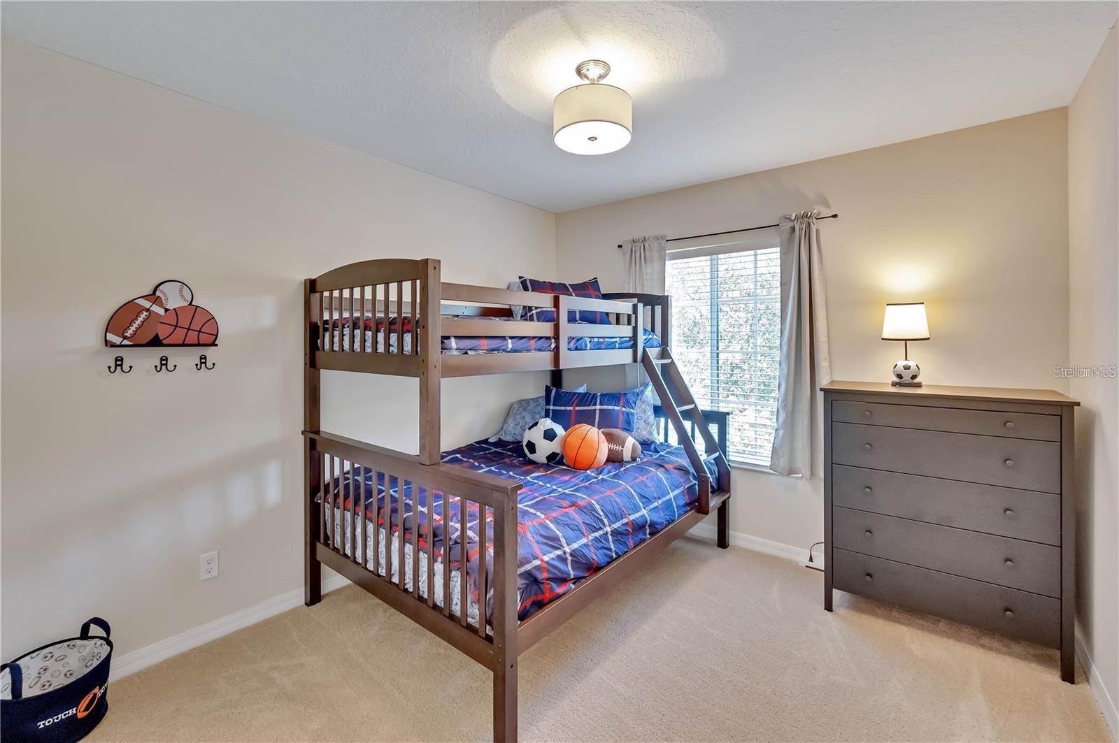 280 CAPE HARBOUR LOOP #101