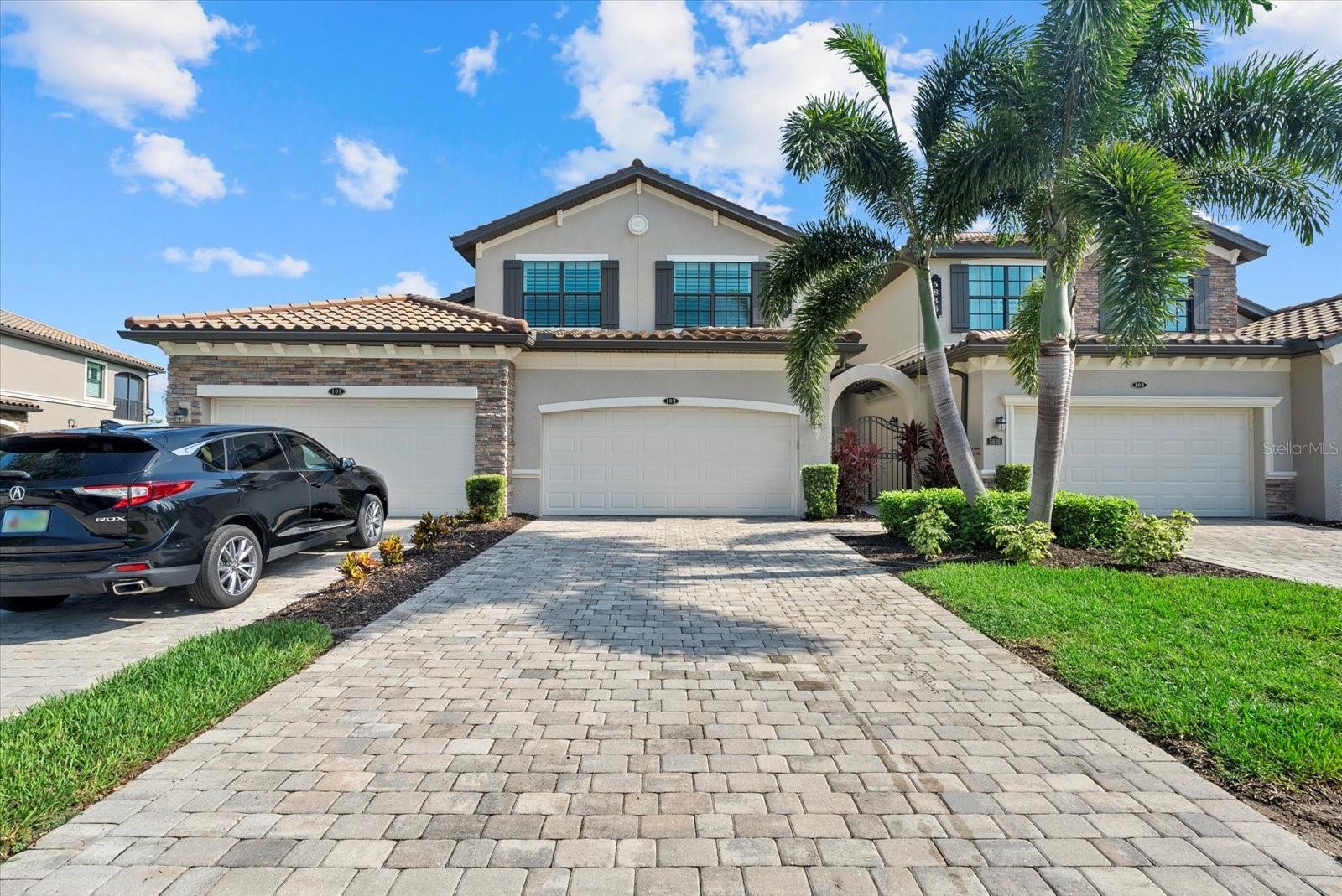 5836 WAKE FOREST RUN #102