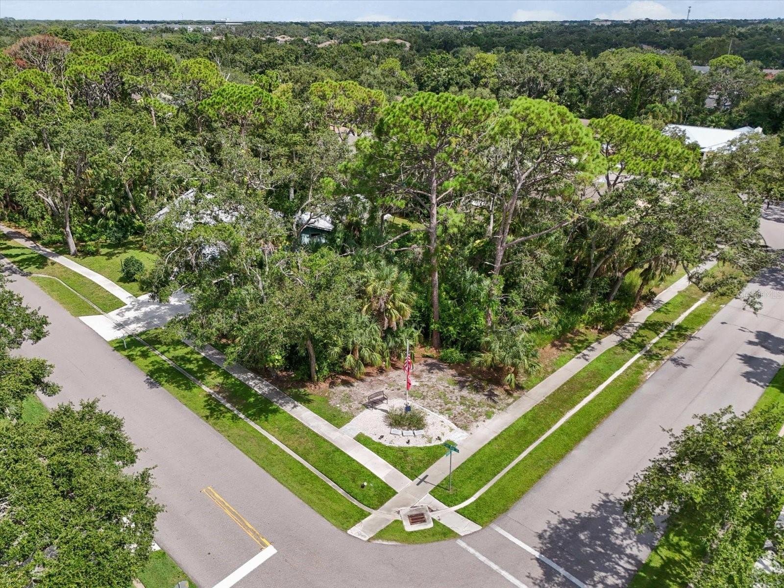 BENT OAK DR