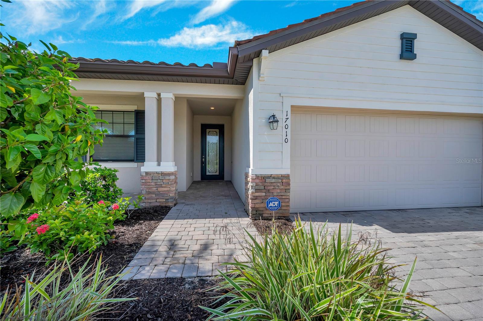 17010 BLUE RIDGE PL
