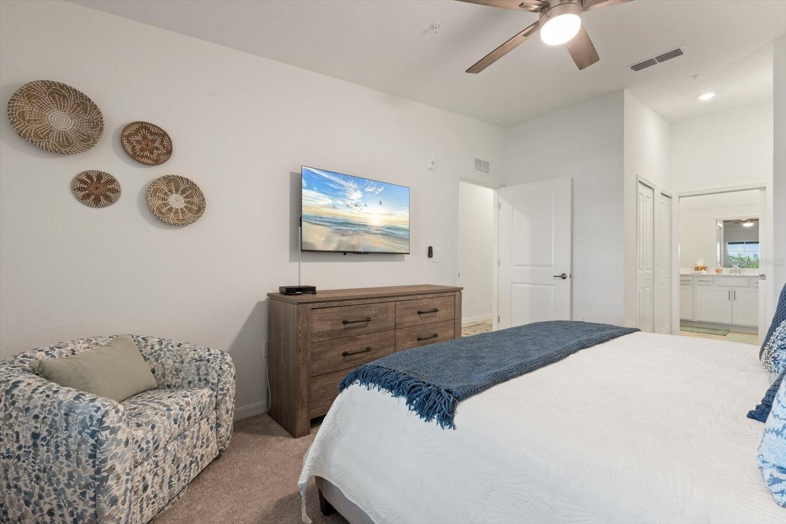 17475 OPAL SAND DR. #204