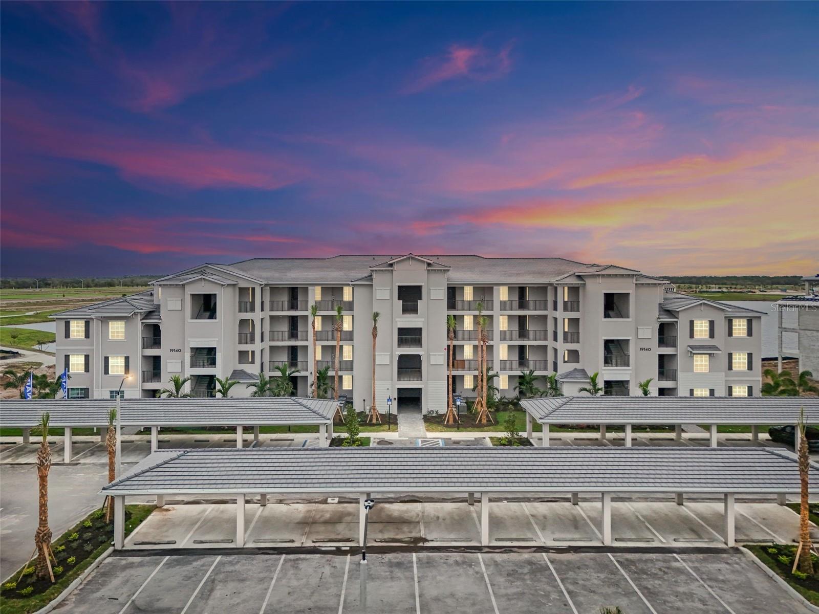 19140 SCALLOP LOOP #105