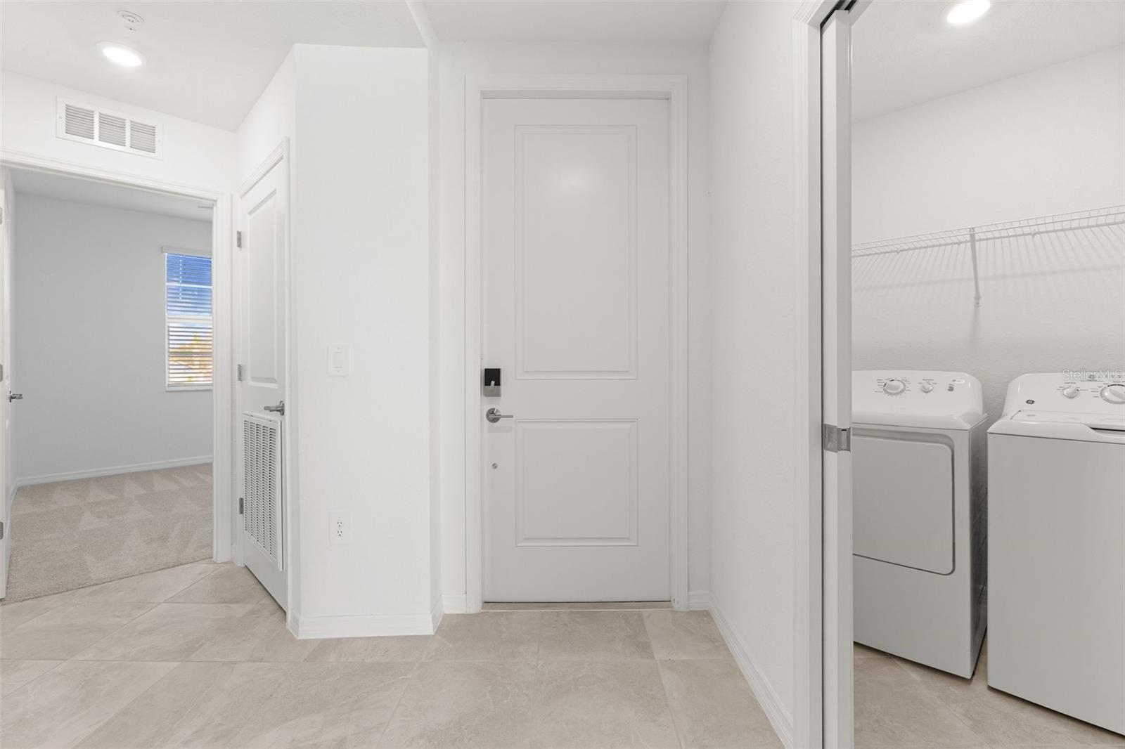 19140 SCALLOP LOOP #208