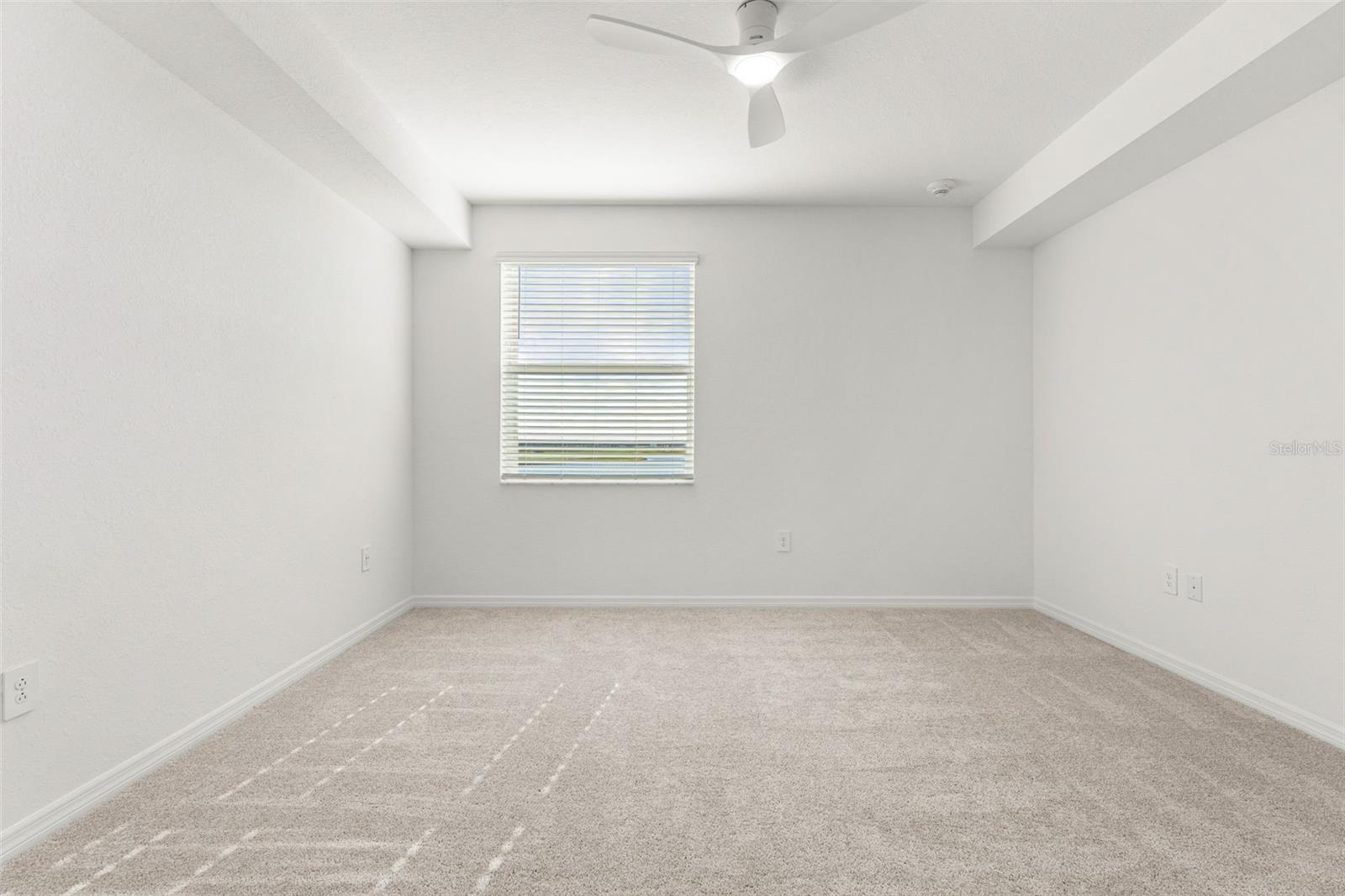 19140 SCALLOP LOOP #208