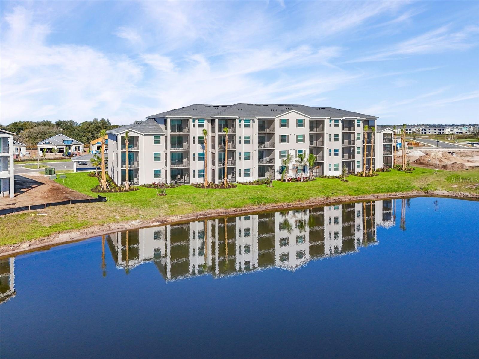 19140 SCALLOP LOOP #208