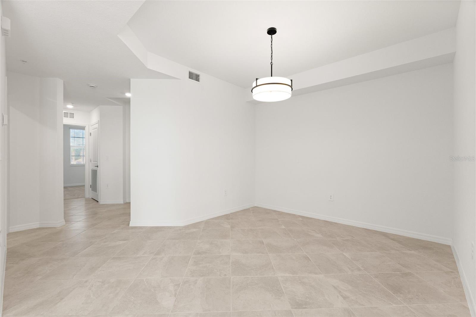 19140 SCALLOP LOOP #208