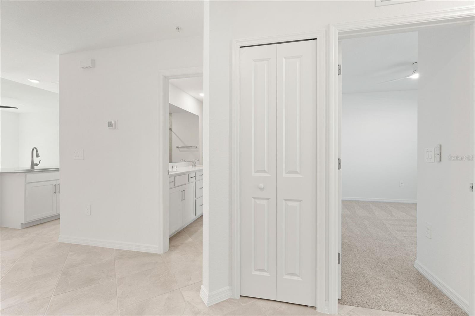 19140 SCALLOP LOOP #208