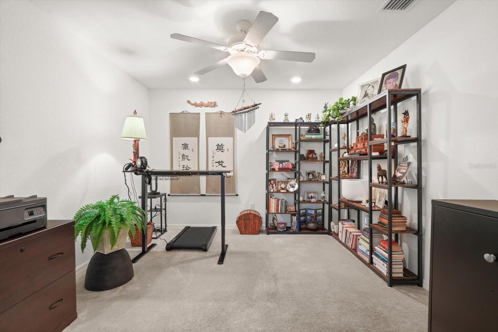 5527 PALMER CIR #205