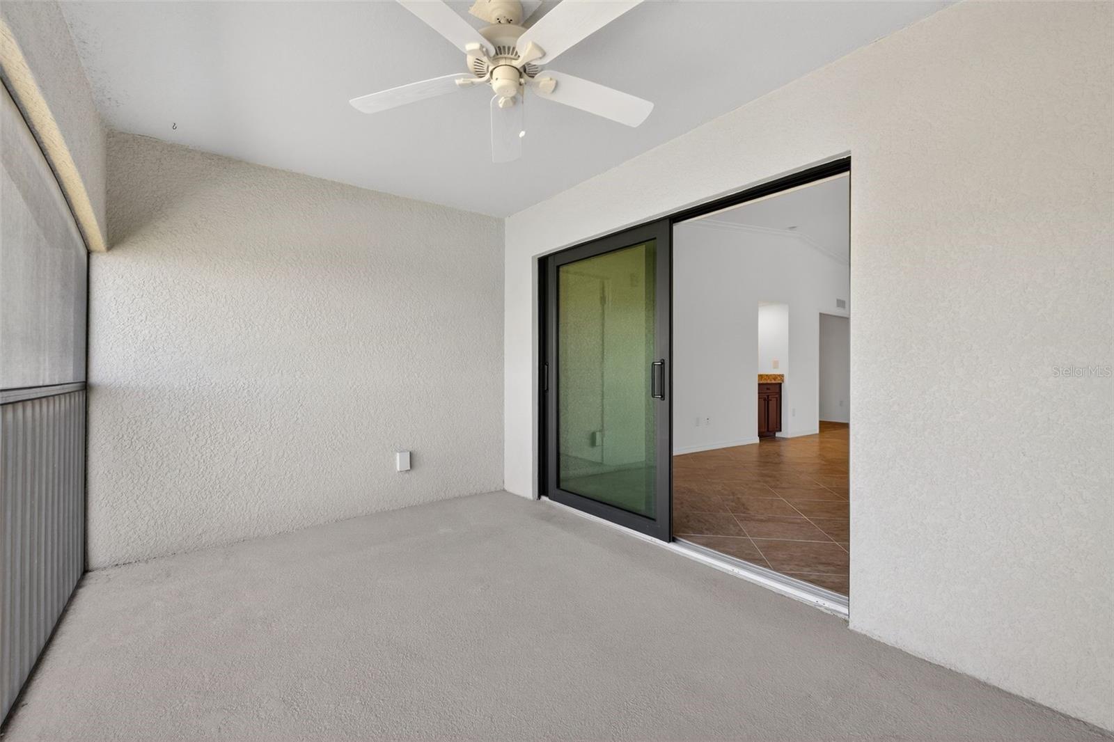 5527 PALMER CIR #205