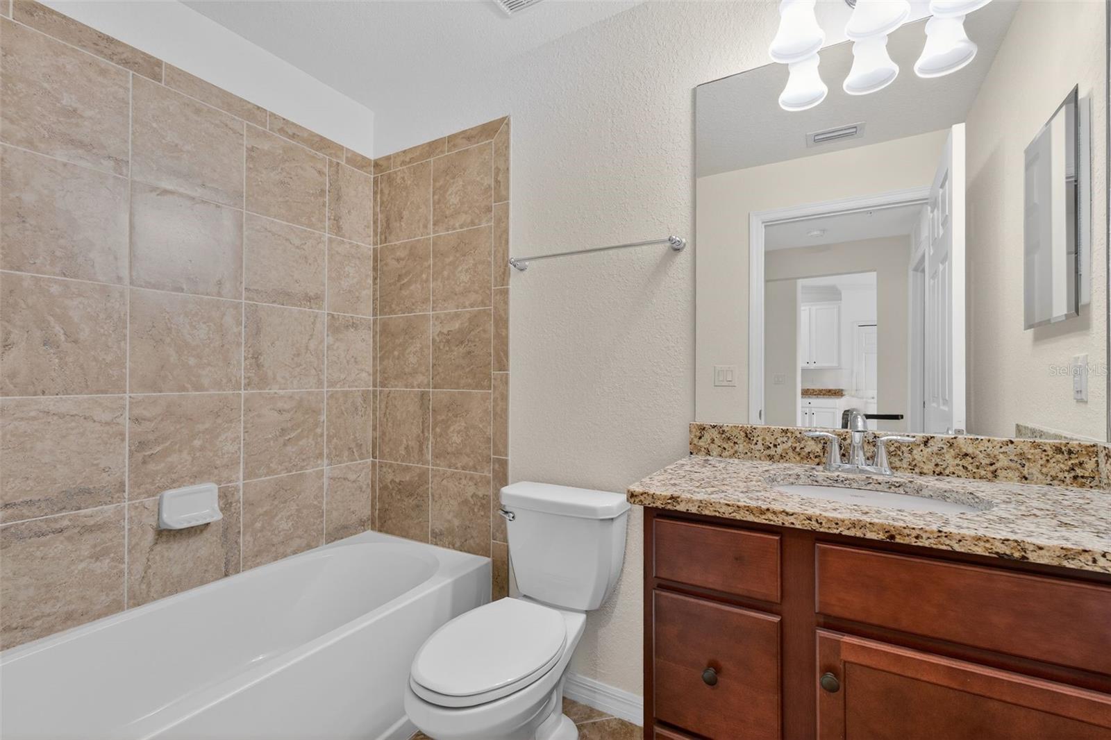 5527 PALMER CIR #205