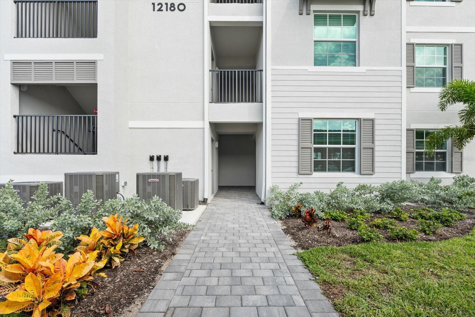 12180 WELLEN GOLF ST #108