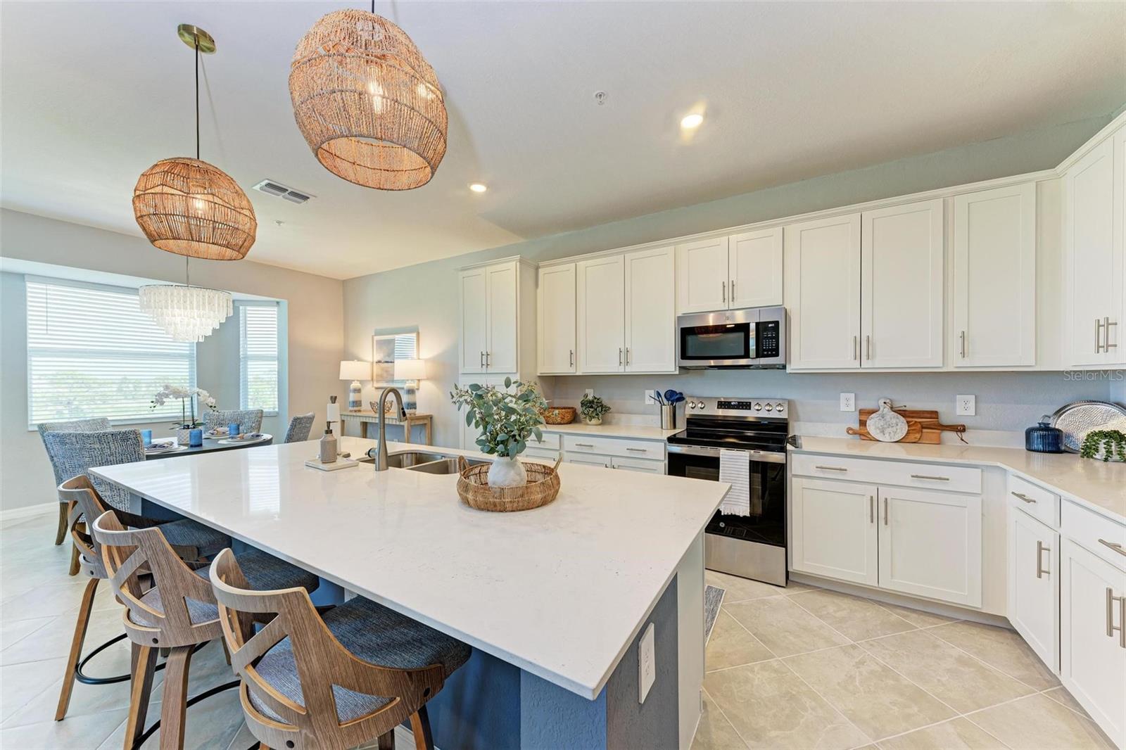 12320 WELLEN GOLF ST #402