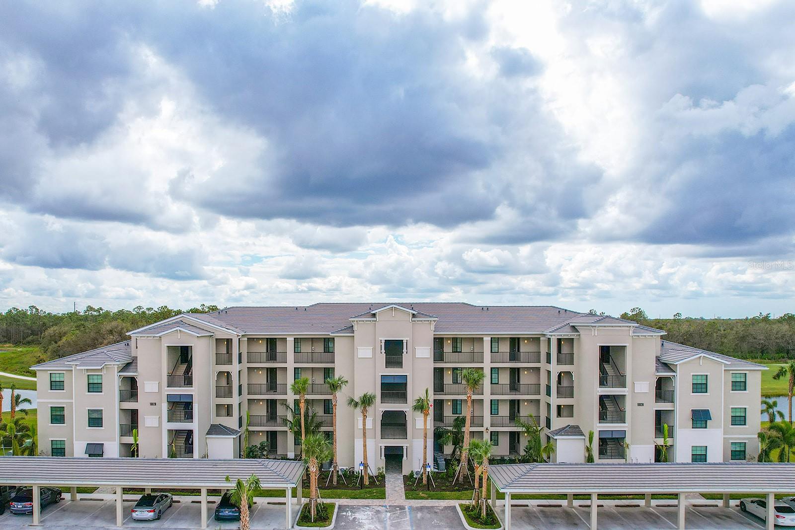 18028 GAWTHROP DR #304