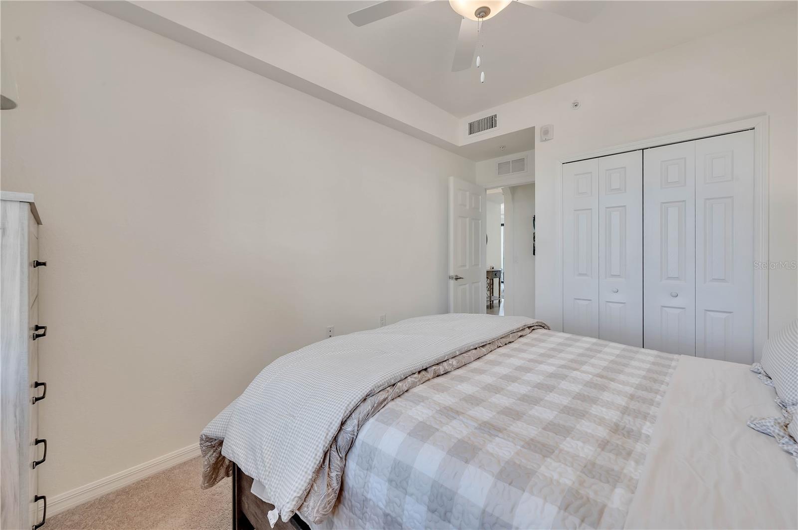 17510 GAWTHROP DR #203