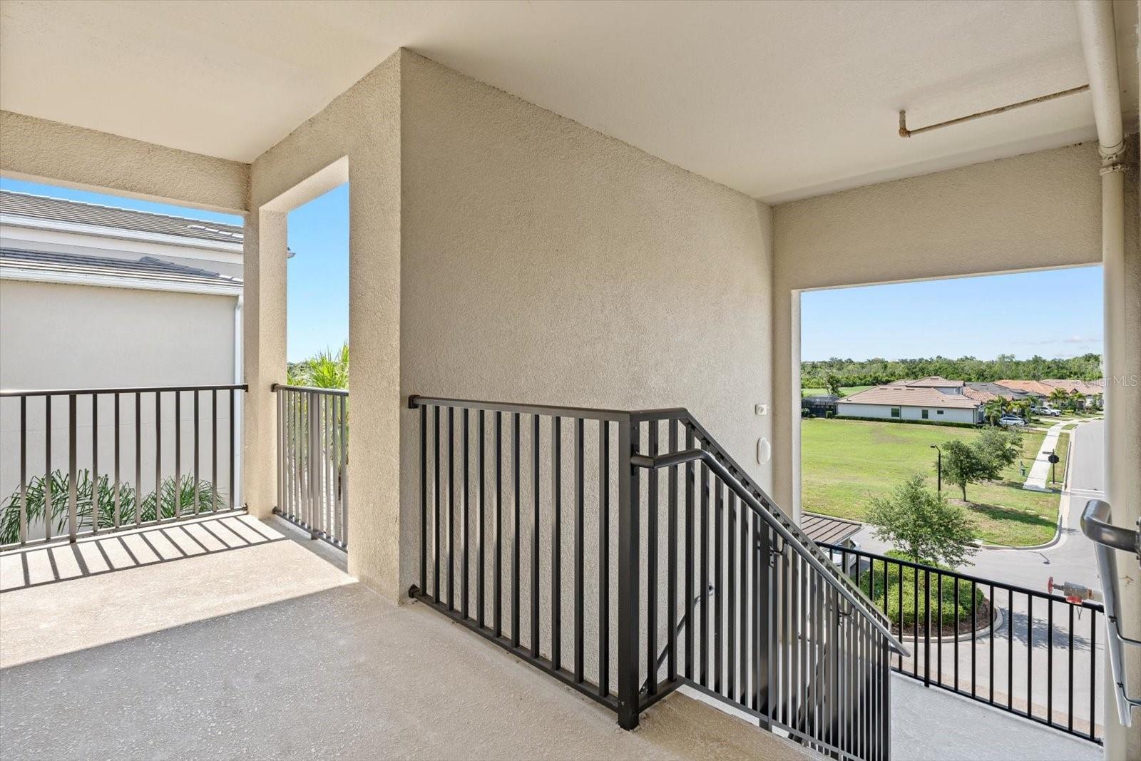 17520 GAWTHROP DR #401