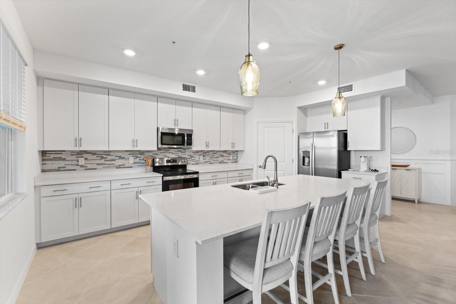 17585 BORACAY CT #2-102