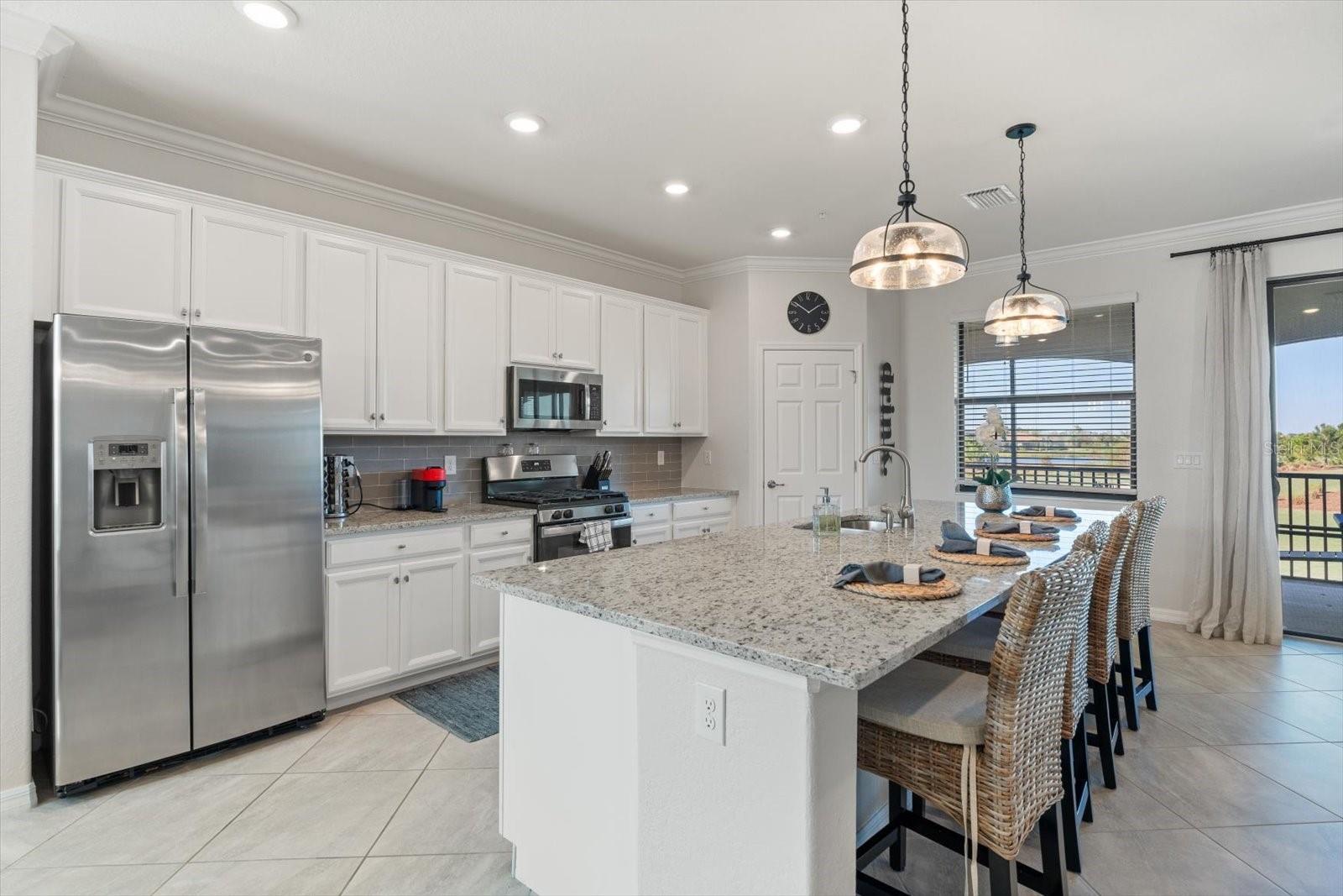 18113 GAWTHROP DR #102