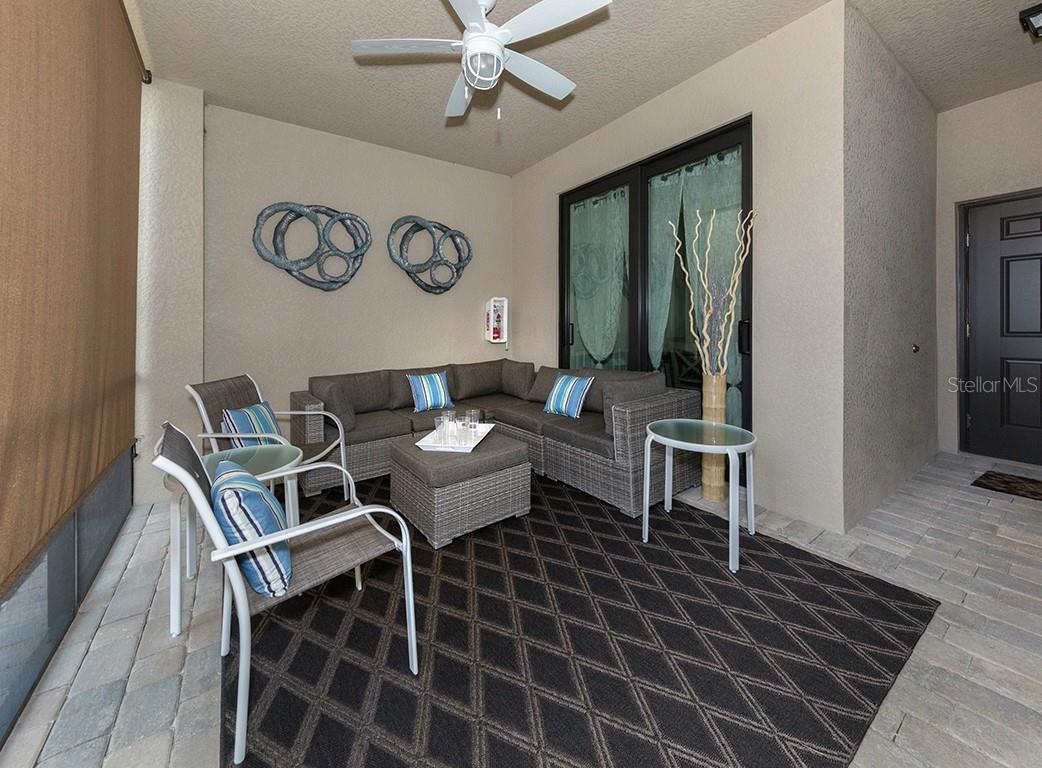 5528 PALMER CIR #105