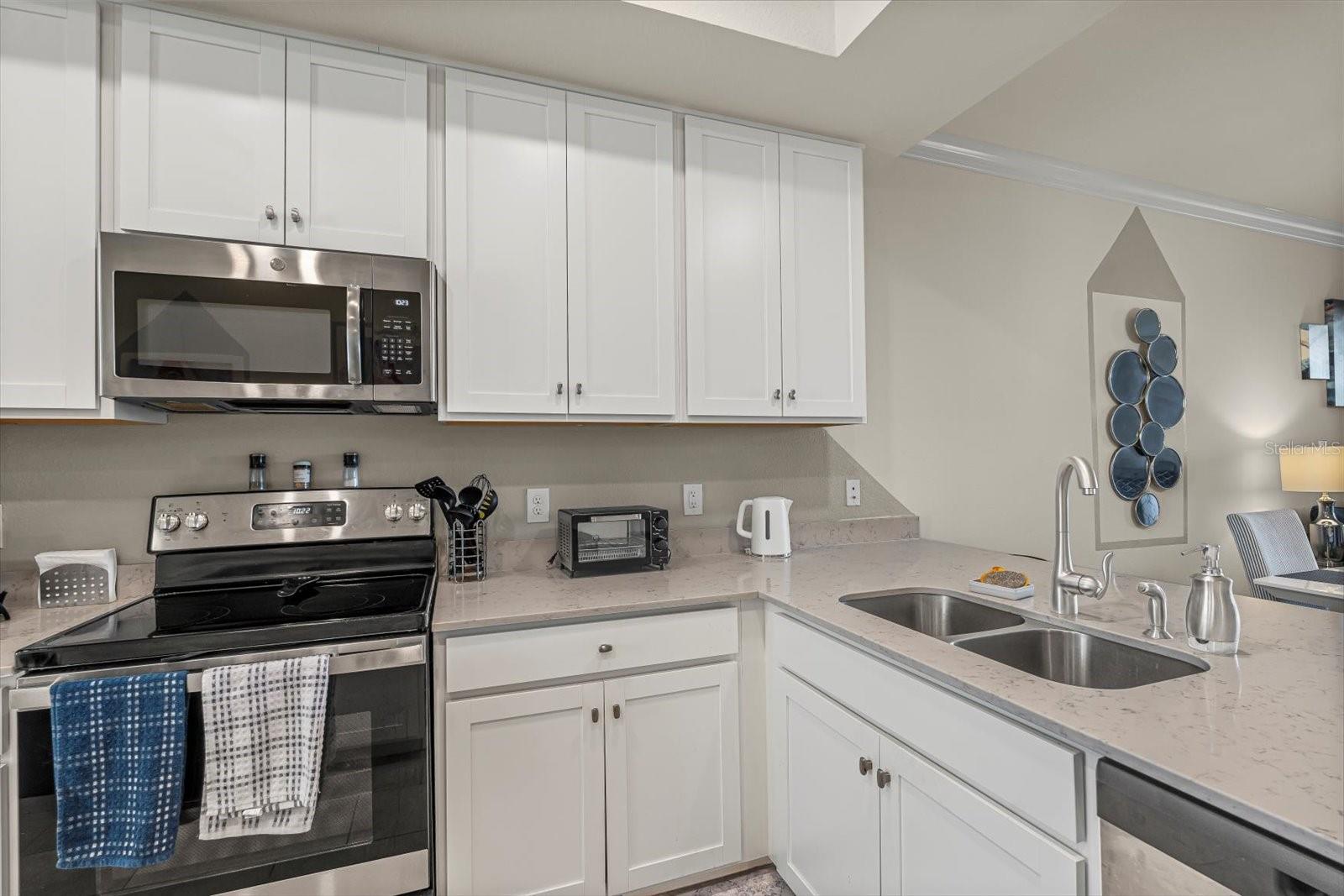 17810 GAWTHROP DR #304