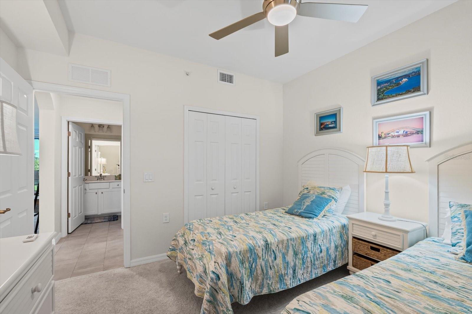 17810 GAWTHROP DR #304