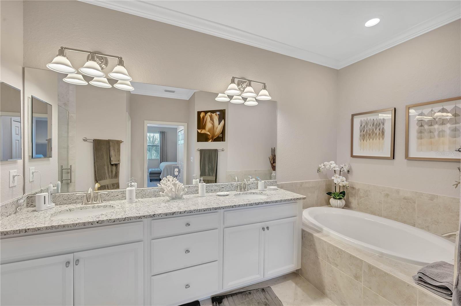 5815 WAKE FOREST RUN #103