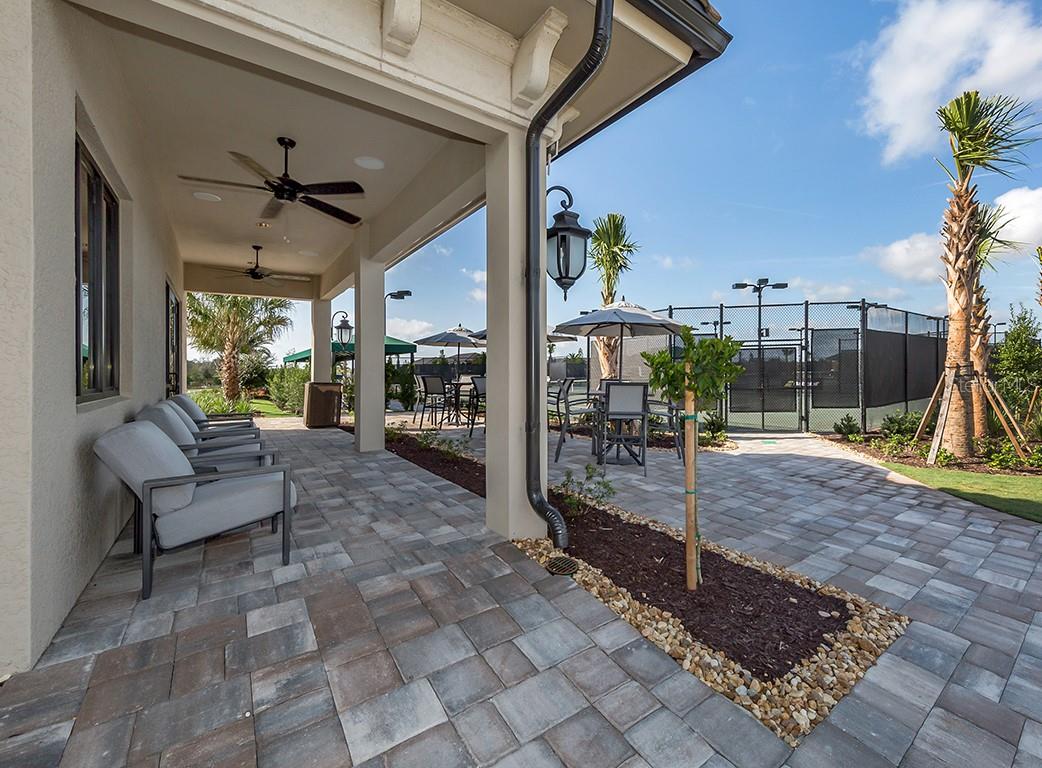 17520 GAWTHROP DR #401