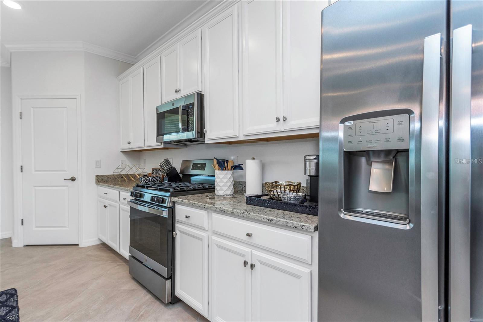 6005 WORSHAM LN #103