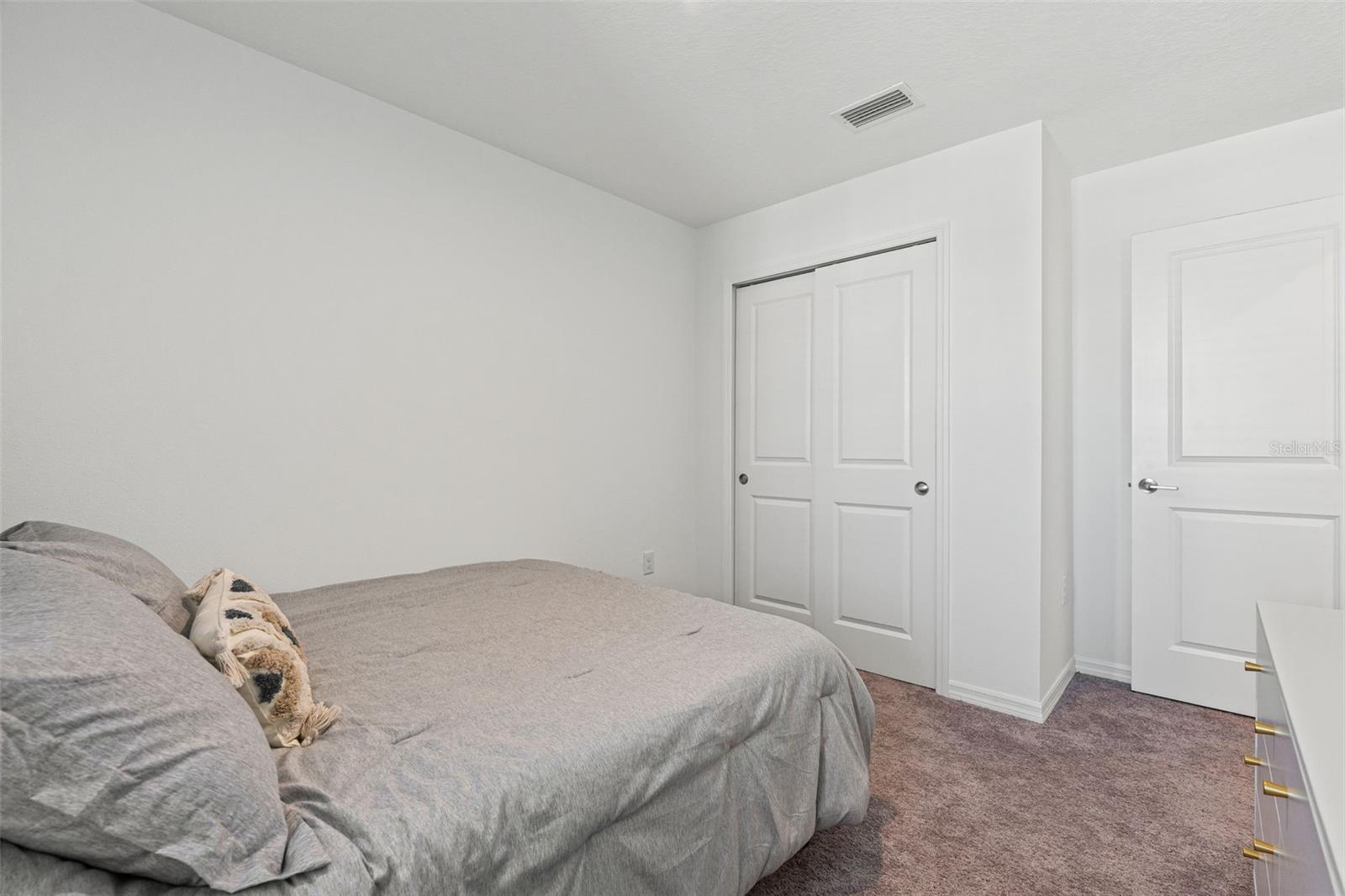 5725 HAVEN TER