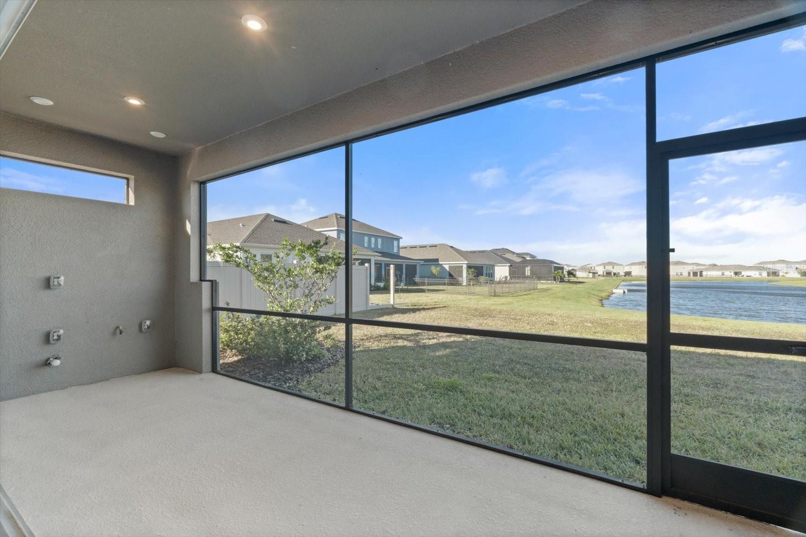 6312 LAURELCREST GLN