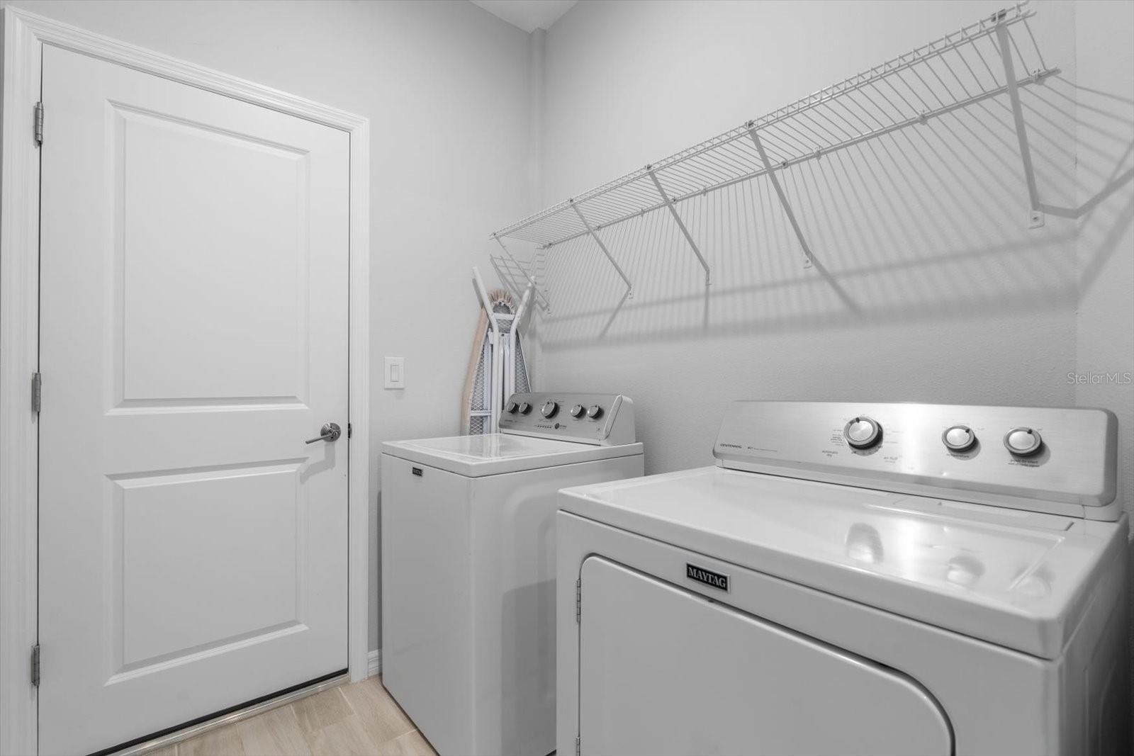 6312 LAURELCREST GLN