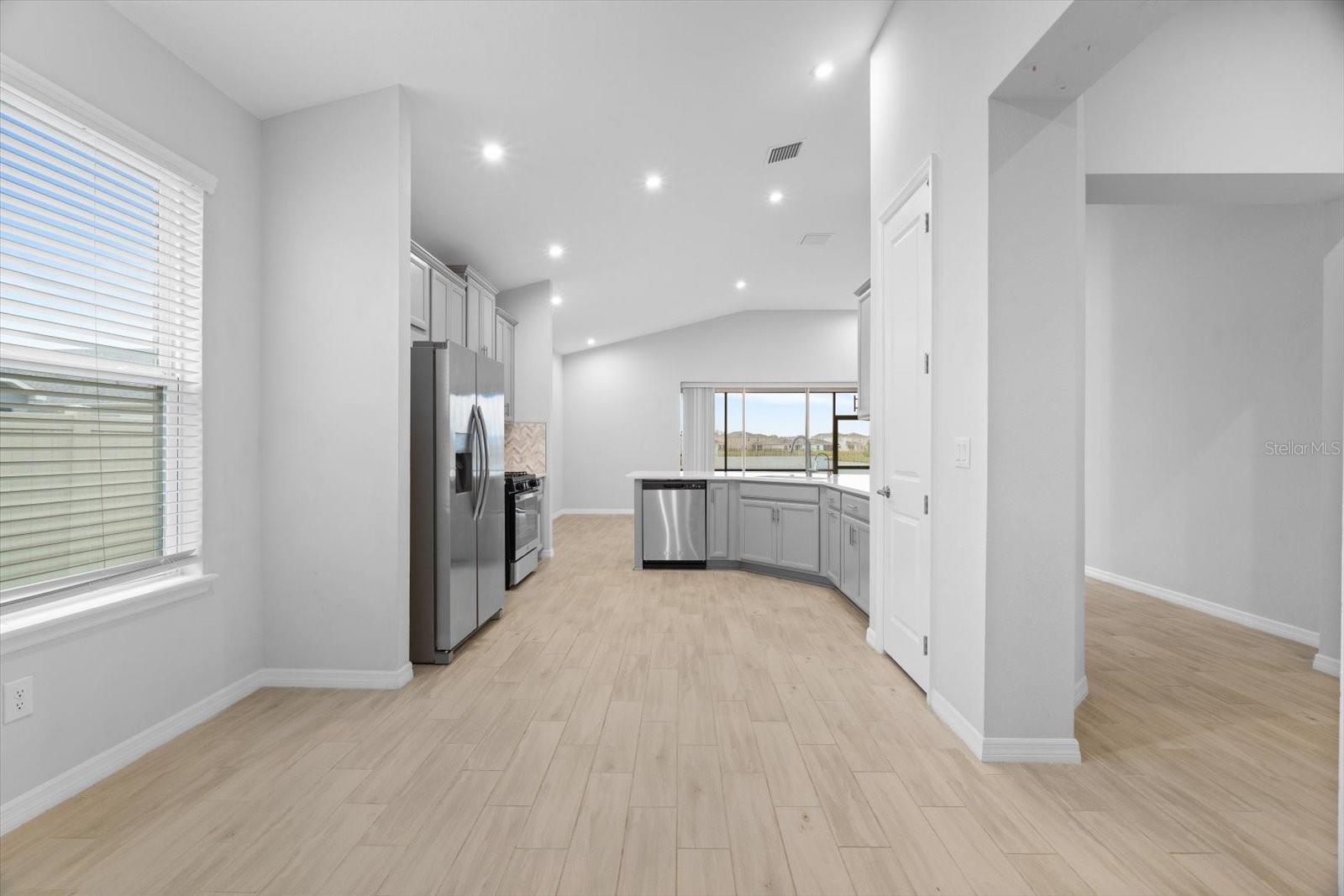 6312 LAURELCREST GLN