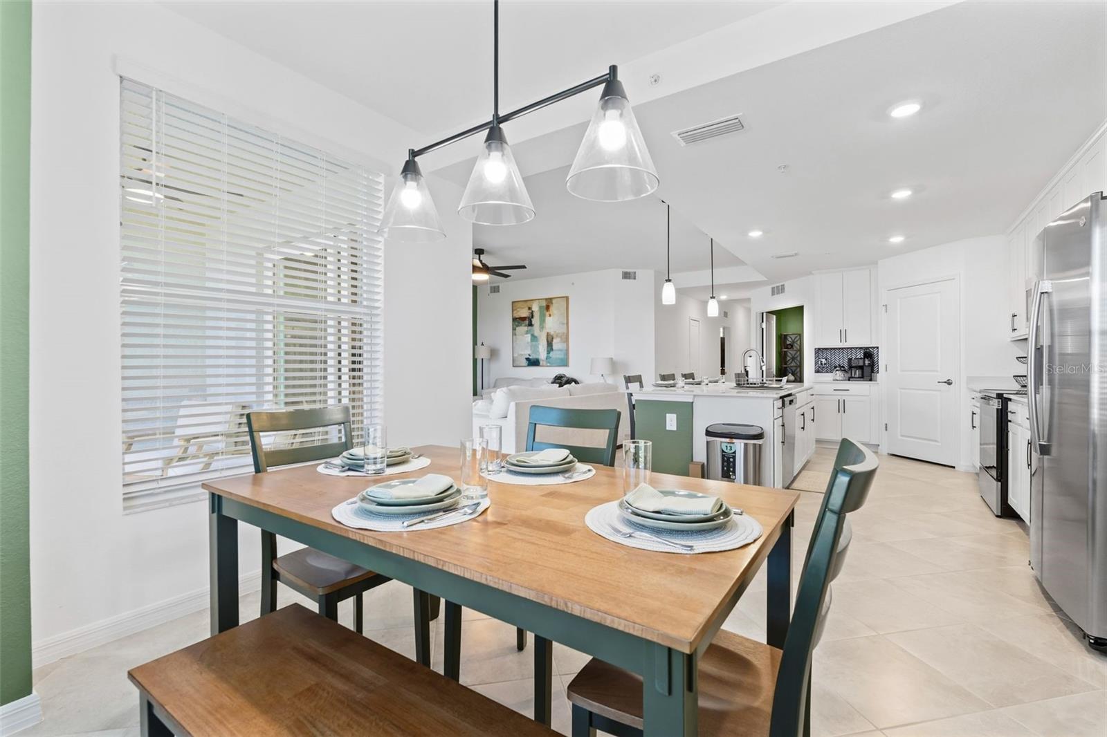 19015 SCALLOP LOOP #106