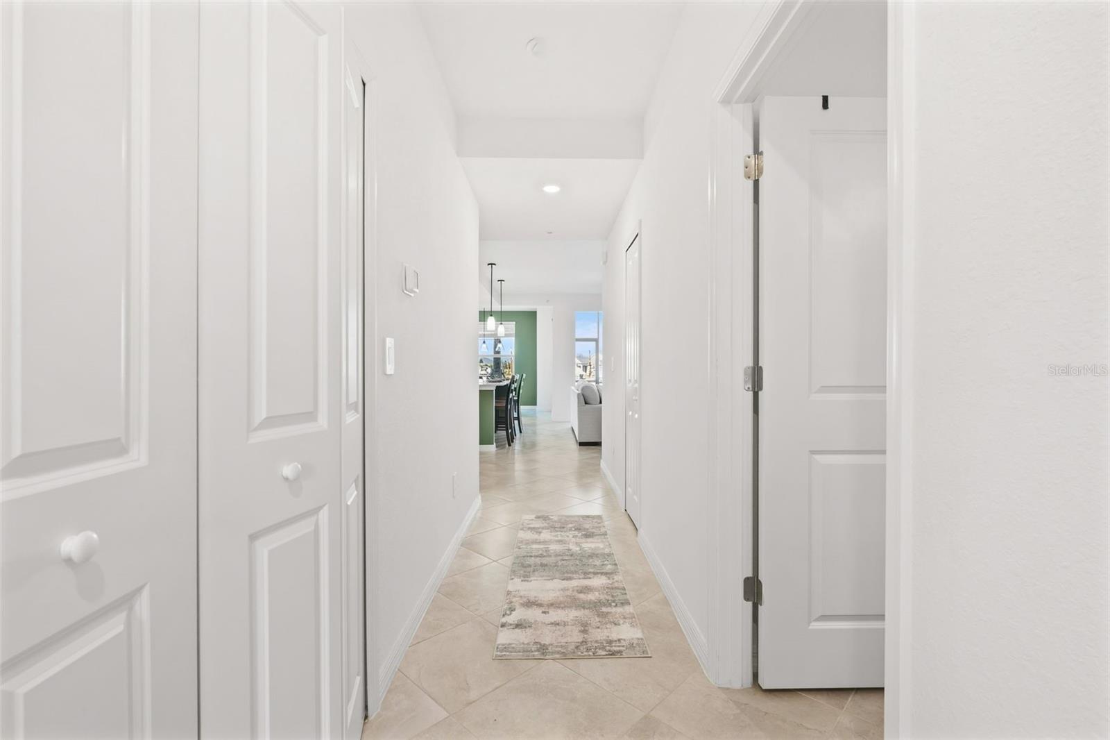 19015 SCALLOP LOOP #106