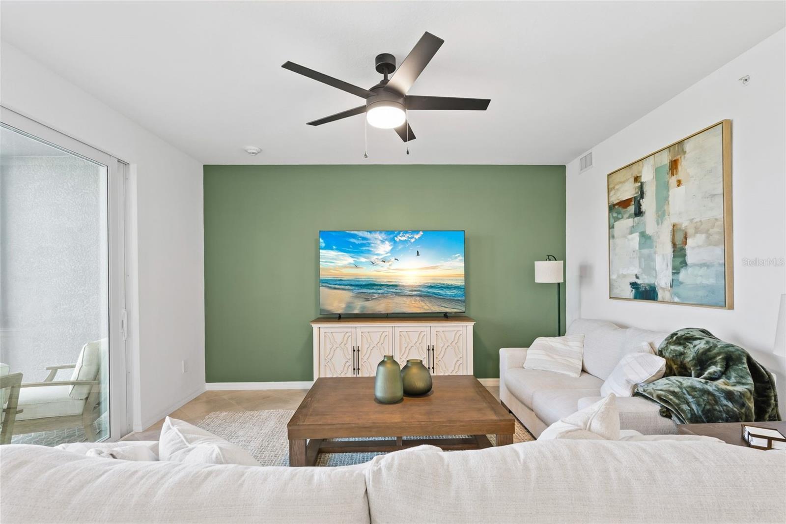 19015 SCALLOP LOOP #106