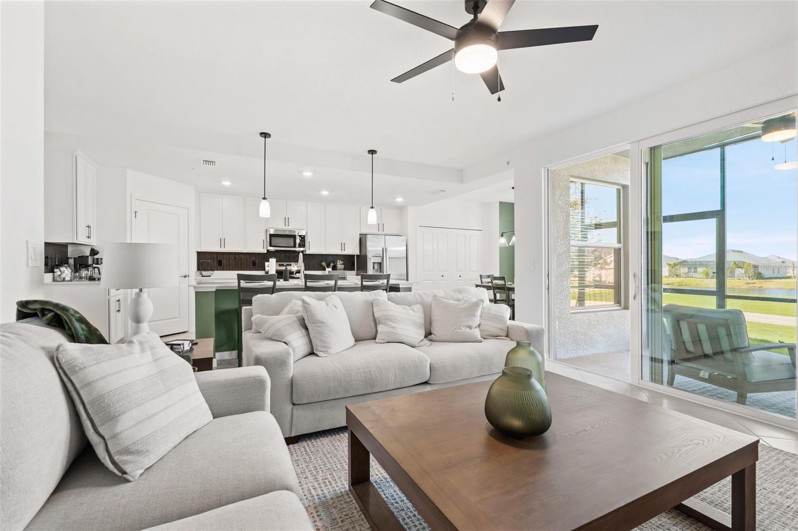 19015 SCALLOP LOOP #106