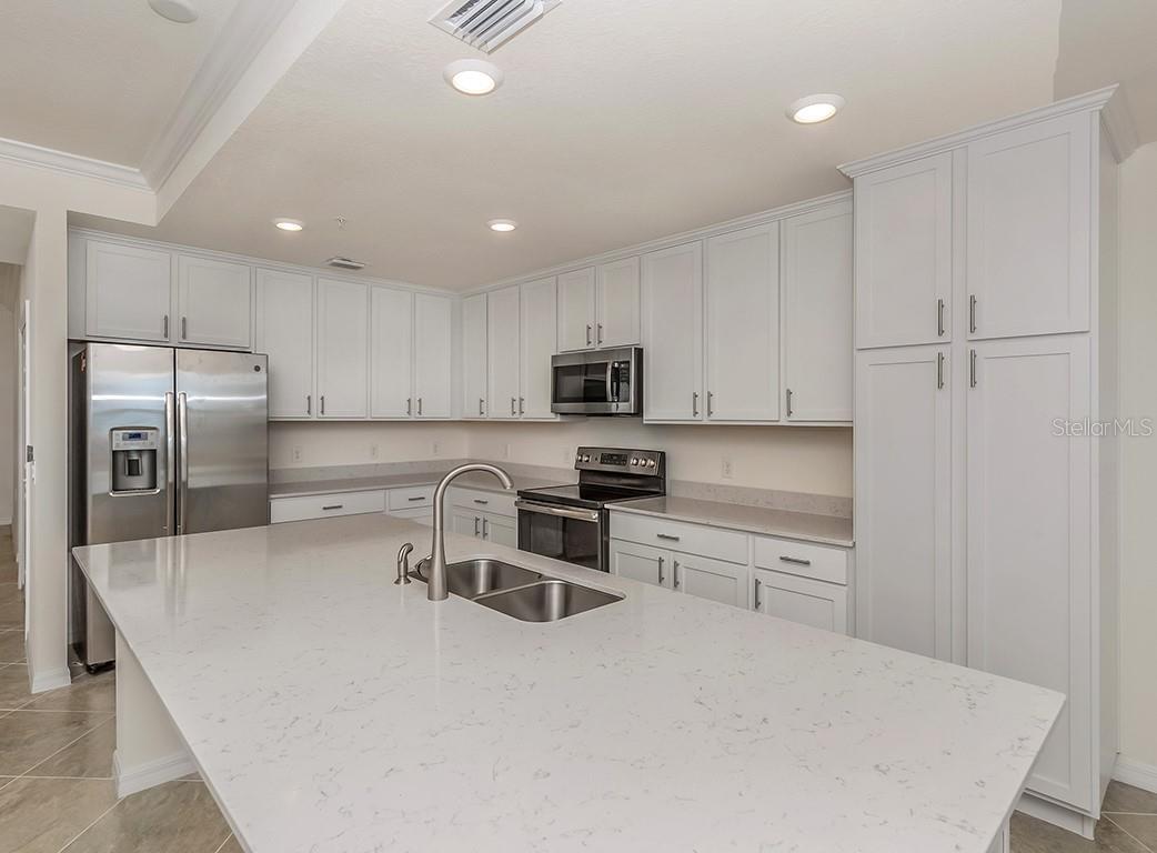 920 TIDEWATER SHORES LOOP #307