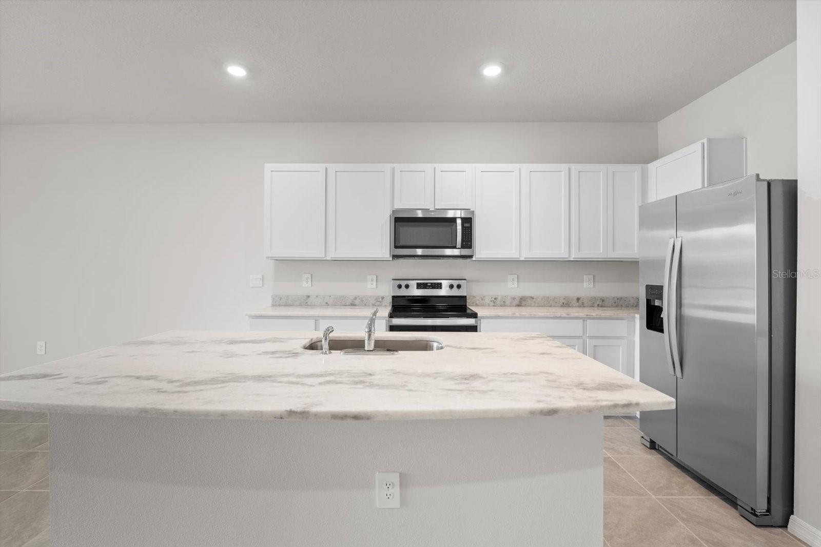 17709 CRESCENT MOON LOOP