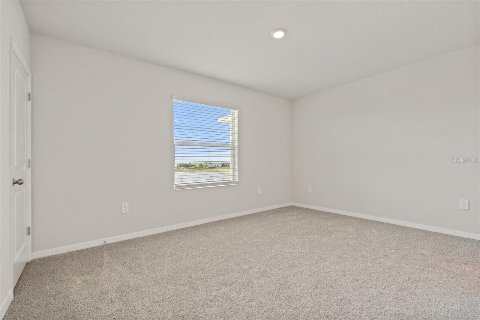 17709 CRESCENT MOON LOOP