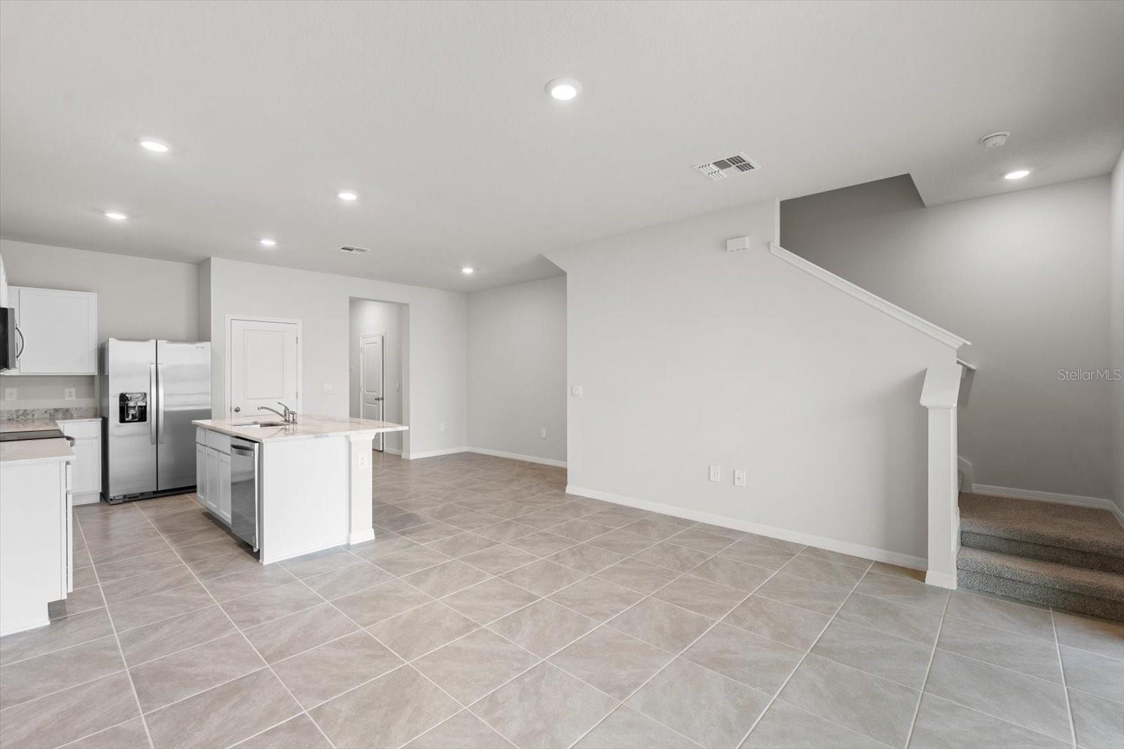 17709 CRESCENT MOON LOOP