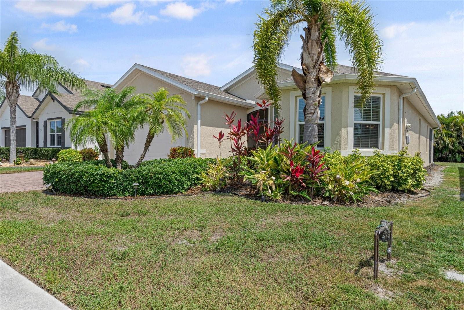8932 EXCELSIOR PL