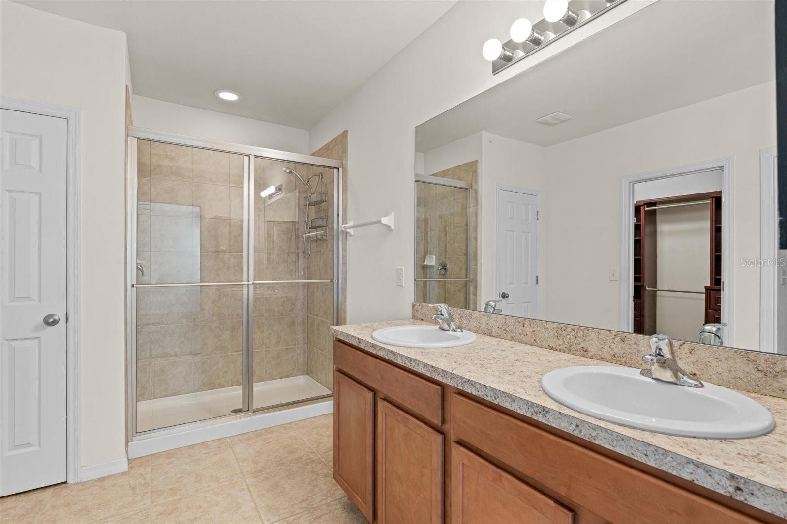 8932 EXCELSIOR PL