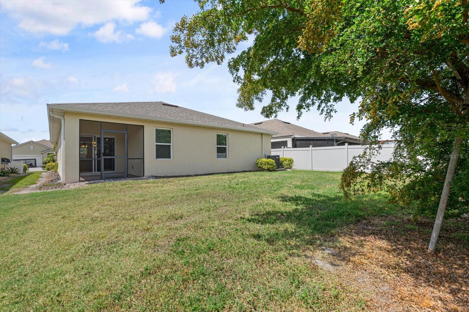 8932 EXCELSIOR PL