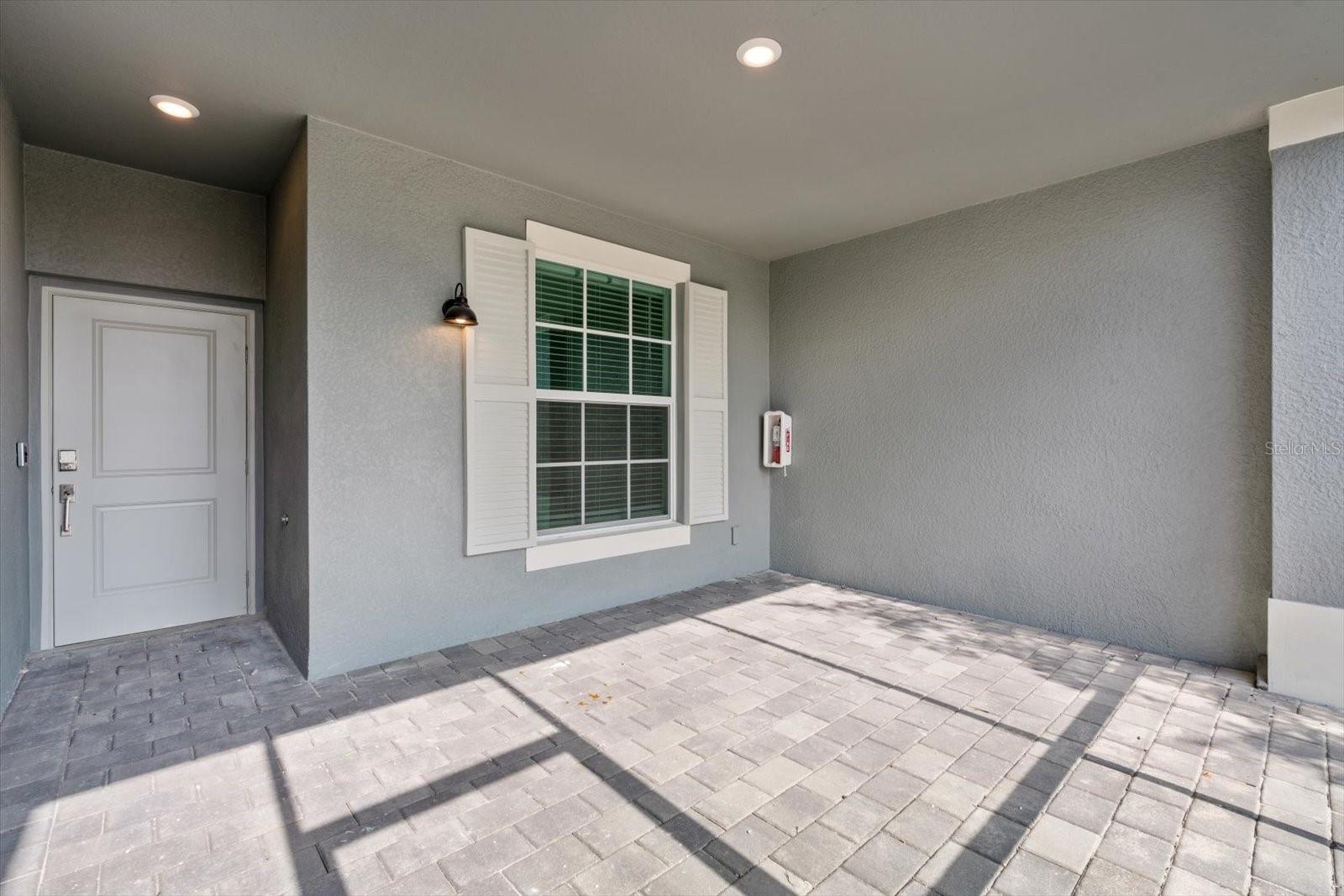 12440 WELLEN GOLF ST #104