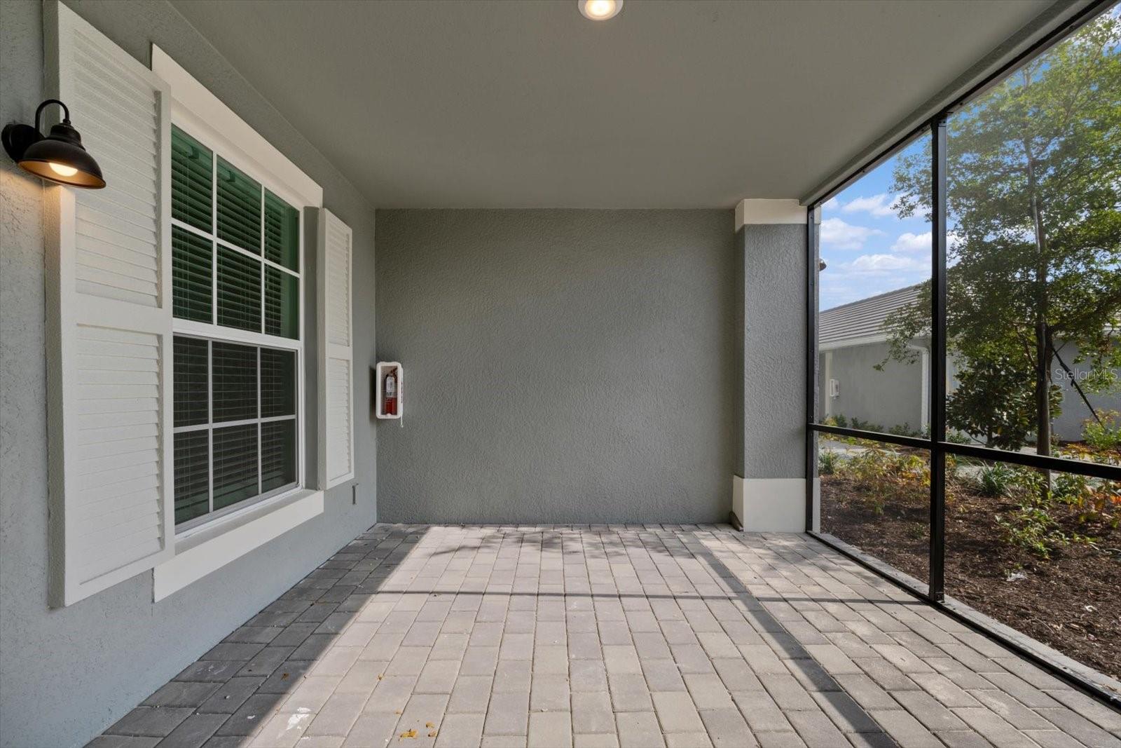 12440 WELLEN GOLF ST #104