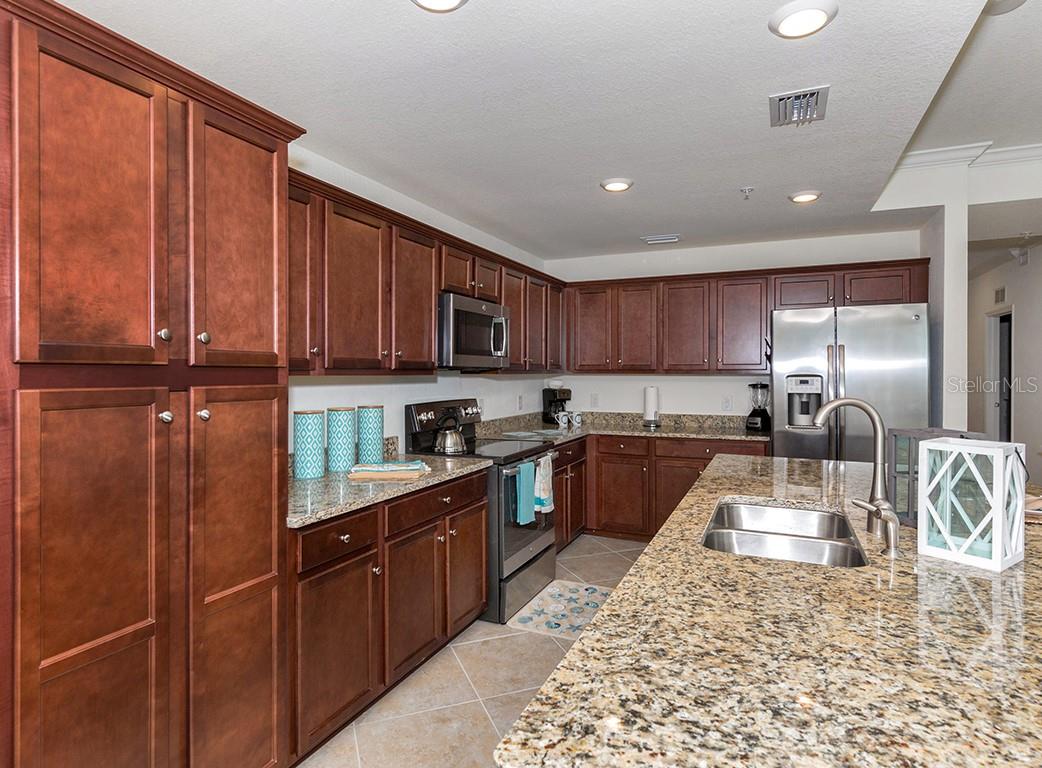 16904 VARDON TERRACE TER #202