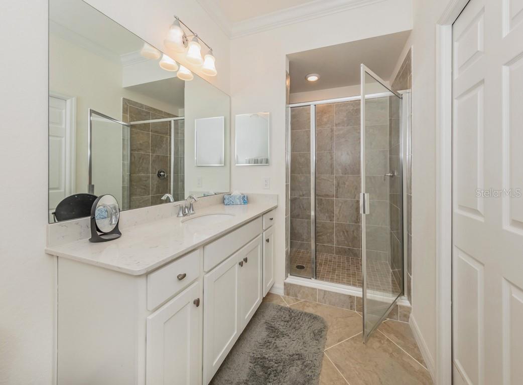 17510 GAWTHROP DR #406