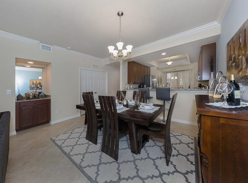 5528 PALMER CIR #105